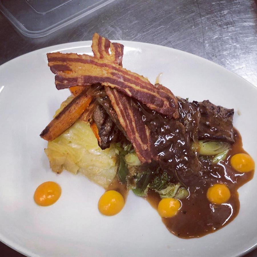 The Thelbridge Cross Inn Crediton Exteriör bild