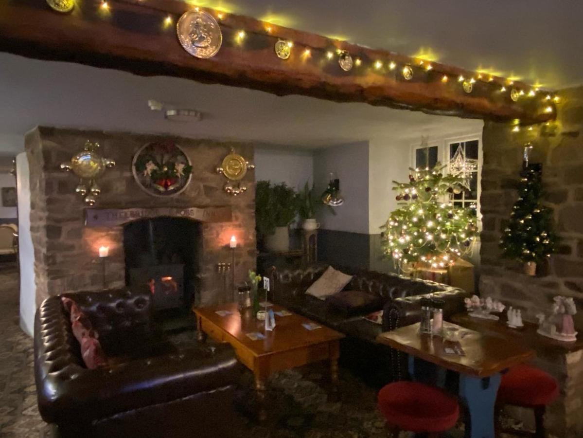 The Thelbridge Cross Inn Crediton Exteriör bild